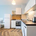 Cozy Little Apartment In Studentski Grad