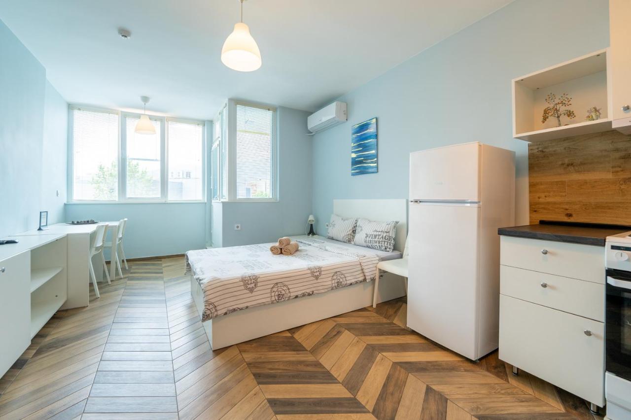 Apartment Cozy Little In Studentski Grad