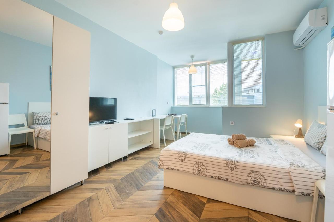 Cozy Little In Studentski Grad Apartment Sofia
