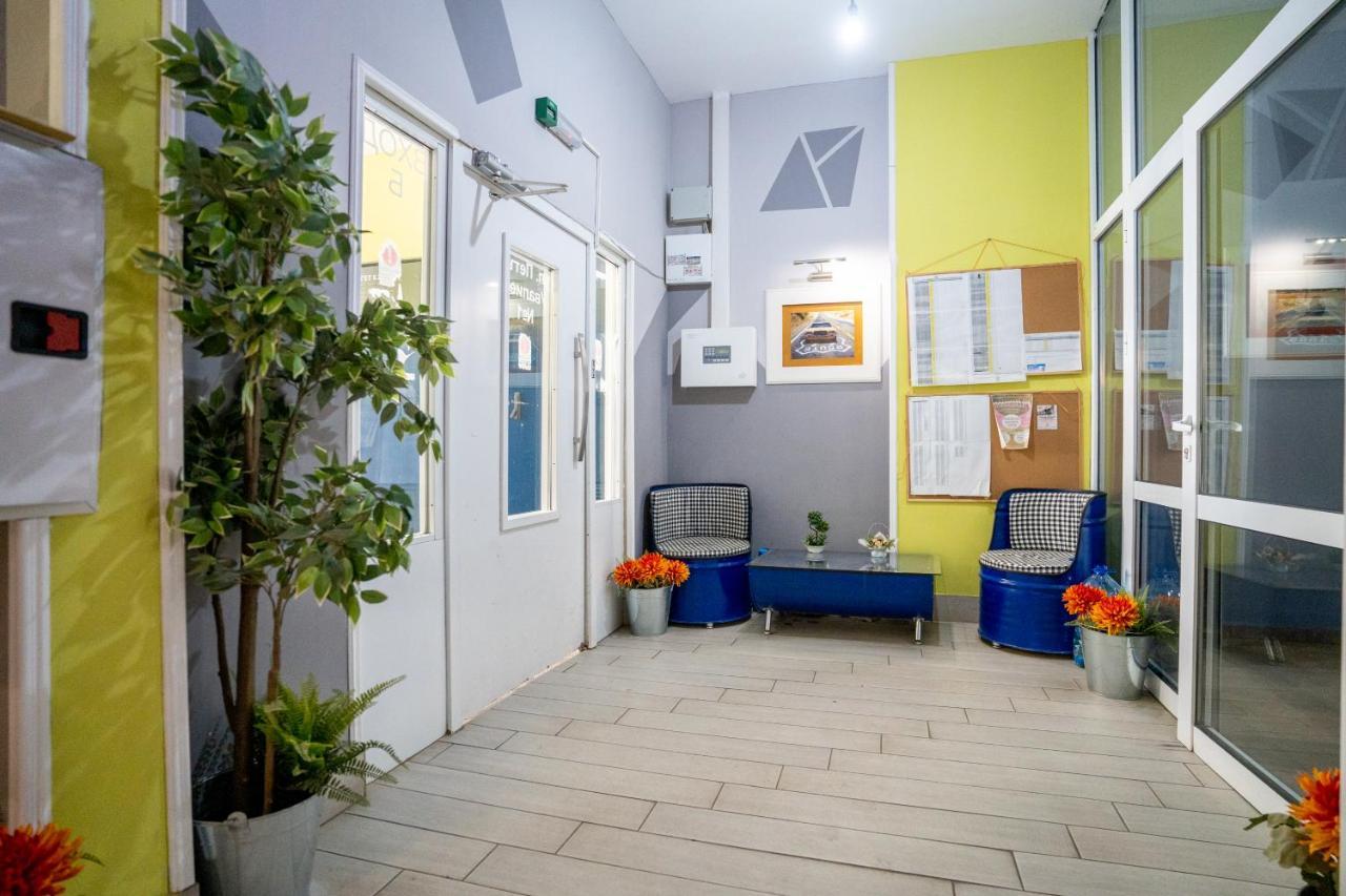 Apartment Cozy Little In Studentski Grad